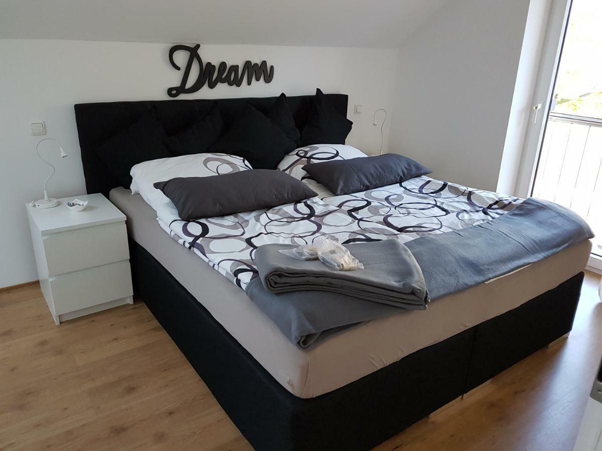 Haus Am Hang; Ferienwohnung Fernblick Stolberg  Exterior foto